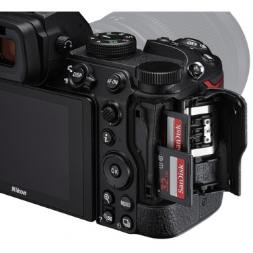 Nikon Z 5 Body Kit