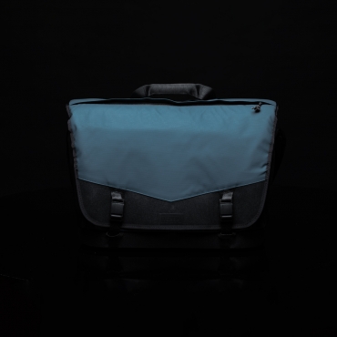 Tenba DNA 16 DSLR Messenger