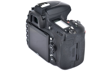 Preview: Occasion Nikon D750 Body Kit, S/N 6159590