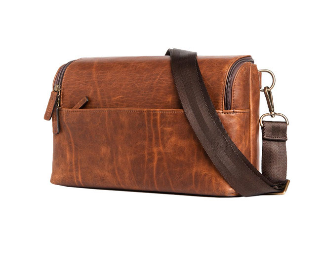 ONA Bag - The Rockaway Sling Antique Cognac - Graphicart ONA Bag - The Rockaway Sling Antique Cognac - Graphicart
