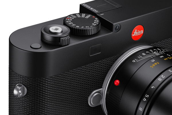 LEICA M EV1