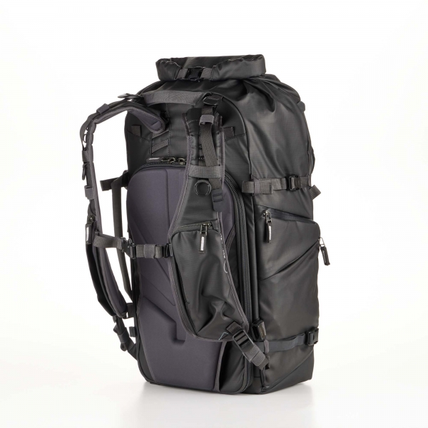 Shimoda Action X40 v2 Starter Kit (w/ Medium DSLR Core Unit) - Grün
