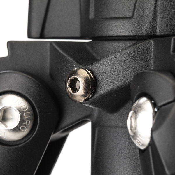 Induro Stativ Carbon CF204