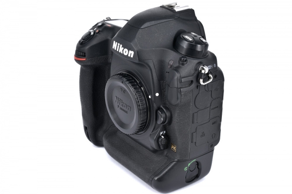 Occasion Nikon D6 Body Kit, S/N 6001978
