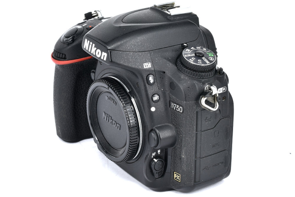 Occasion Nikon D750 Body Kit, S/N 6005670
