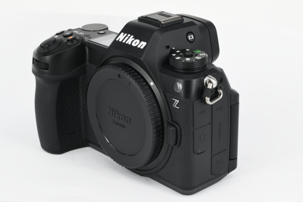 Occasion Nikon Z 6III Body Kit, S/N 7014531
