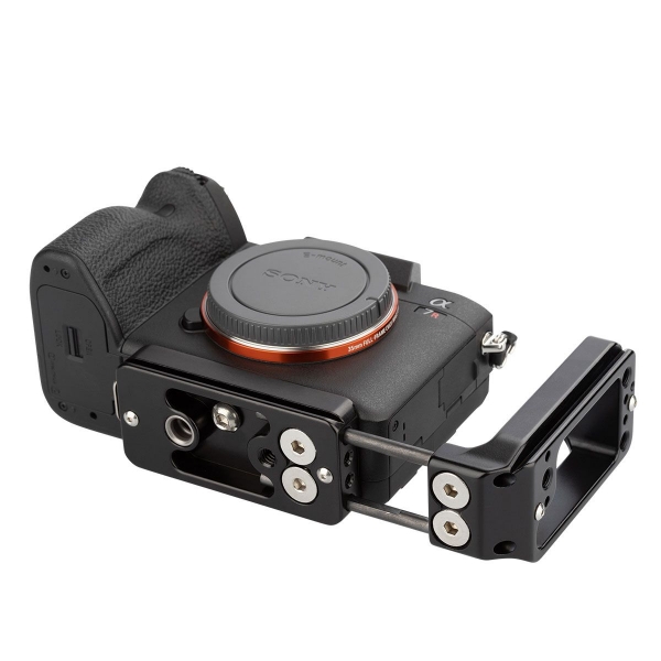ProMediaGear L-Bracket pour Sony Alpha 7R IV
