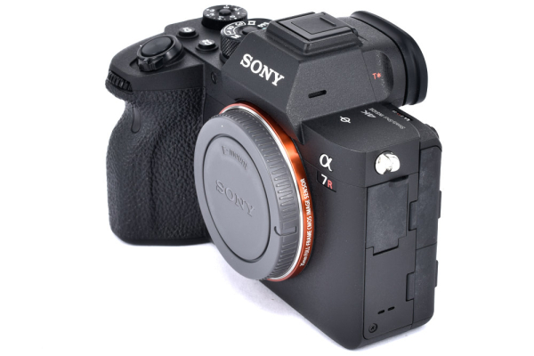 Occasion Sony Alpha 7R Mark IV Body Kit, S/N 3778321
