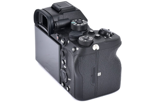 Occasion Sony Alpha 7R Mark IV Body Kit, S/N 3778321