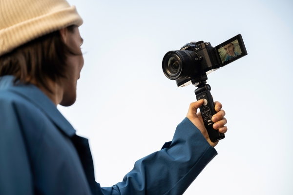 Nikon Z 30 Kit mit 12-28 mm VR