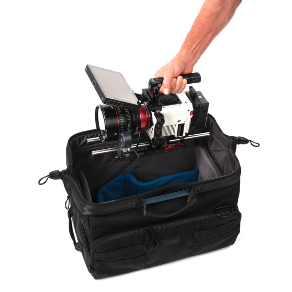 Tenba Cineluxe v2 Shoulder Bag 21